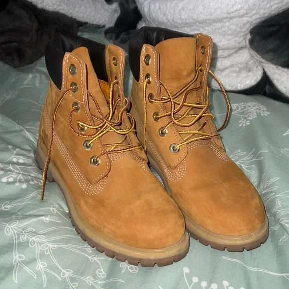 Timberland | Shoes | Timberland Boots In Great Condition  display picture 3